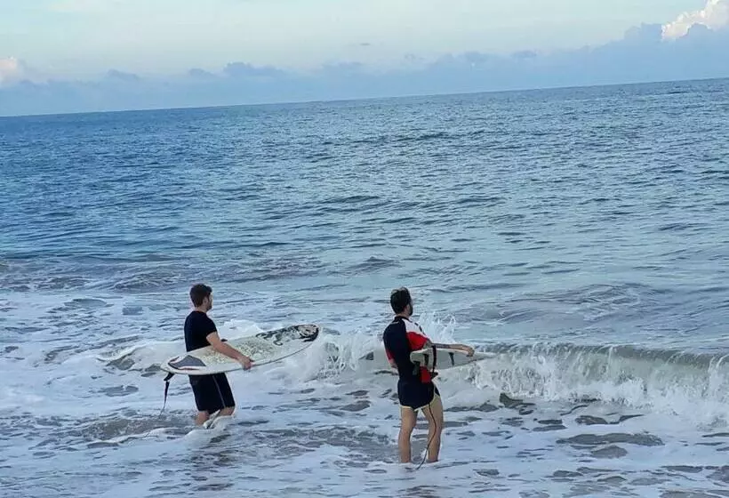 ペンション Green Ocean Bay