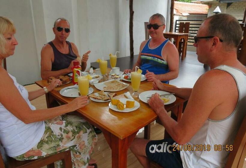 פנסיון Green Ocean Bay