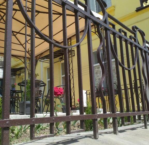 펜션 Guest House Gurkov