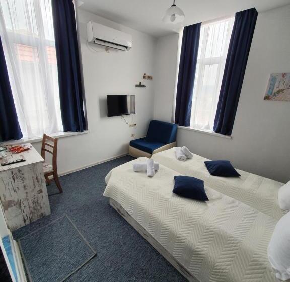 펜션 Guest House Gurkov