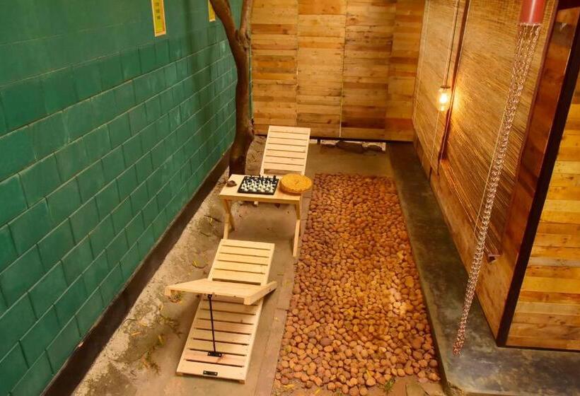 Pensionat The Elephant Next Door