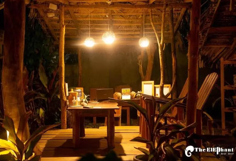 Majatalo The Elephant Next Door