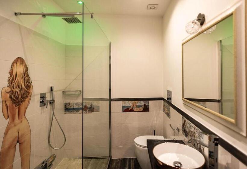 پانسیون Trevi & Pantheon Design Rooms