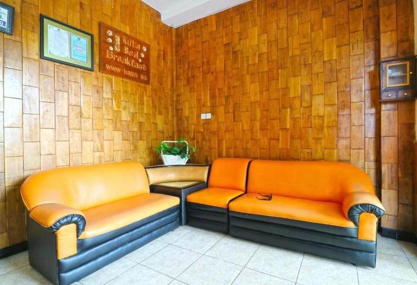 فندق صغير Kuta Bed And Breakfast Plus