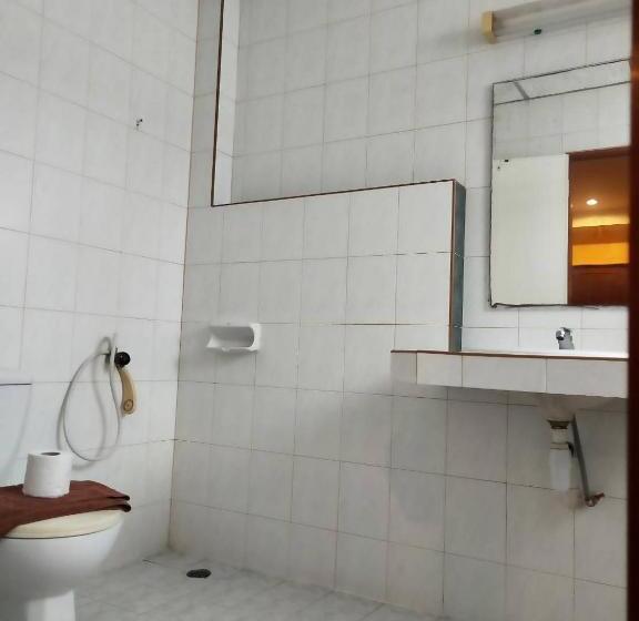 Hotelli Ban Elephant Blanc Apartment