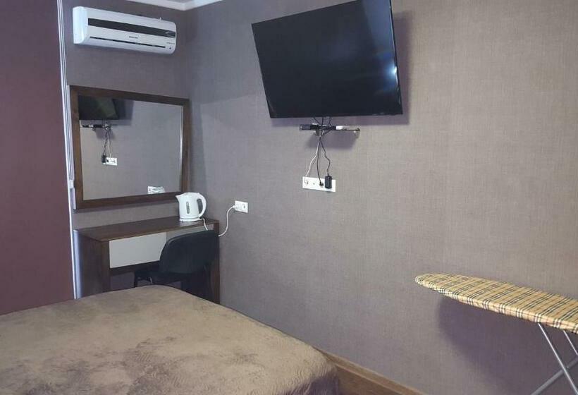 Mimino Apartment Deluxe First Line