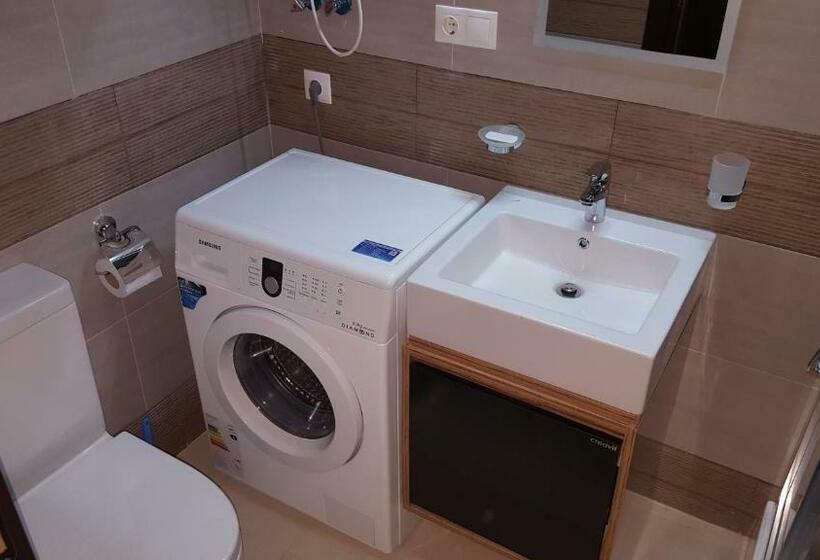 Mimino Apartment Deluxe First Line