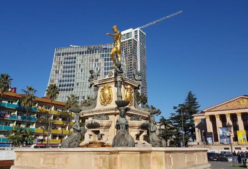 Mimino Apartment Deluxe First Line