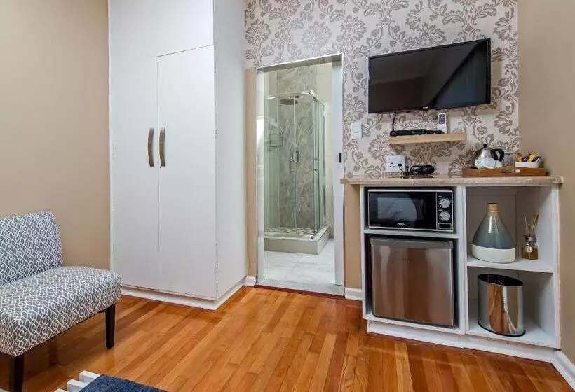 Majatalo Bhotani Lodge