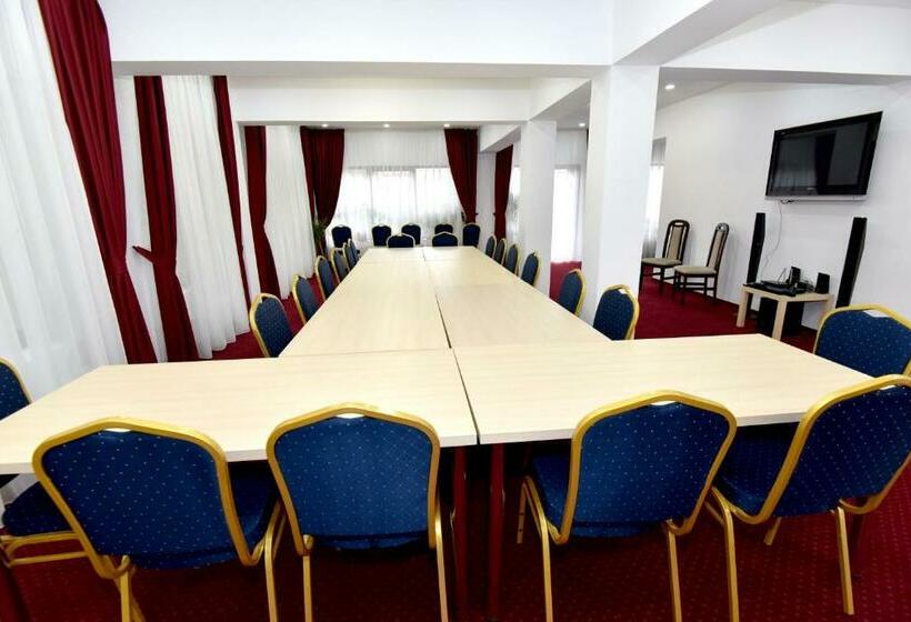 פנסיון Casa Tad