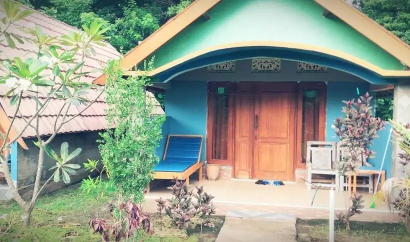 ペンション Dinoyin Bungalows