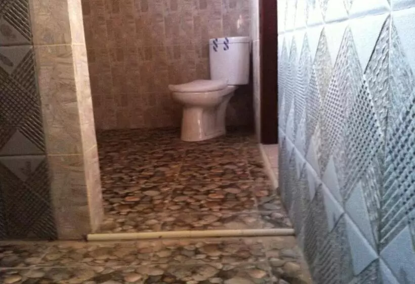 ペンション Dinoyin Bungalows