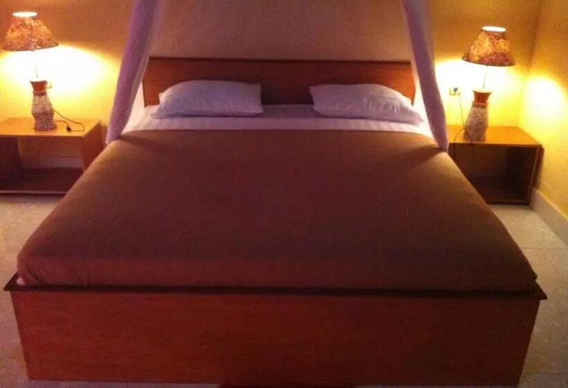 ペンション Dinoyin Bungalows