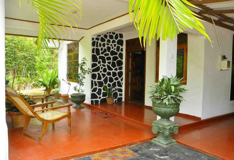 Pensionat Domain Elephant Bungalow