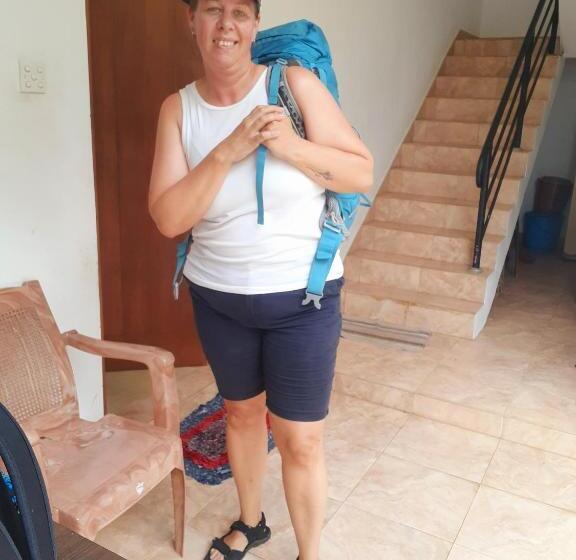 پانسیون Emarald Holiday Homes