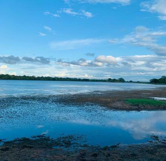 ペンション Lake Cabin
