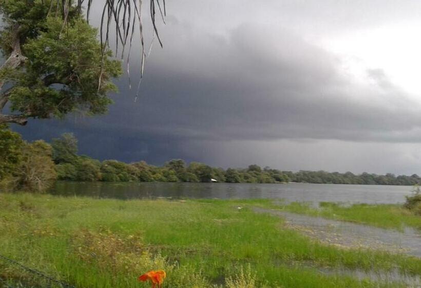 ペンション Lake Cabin