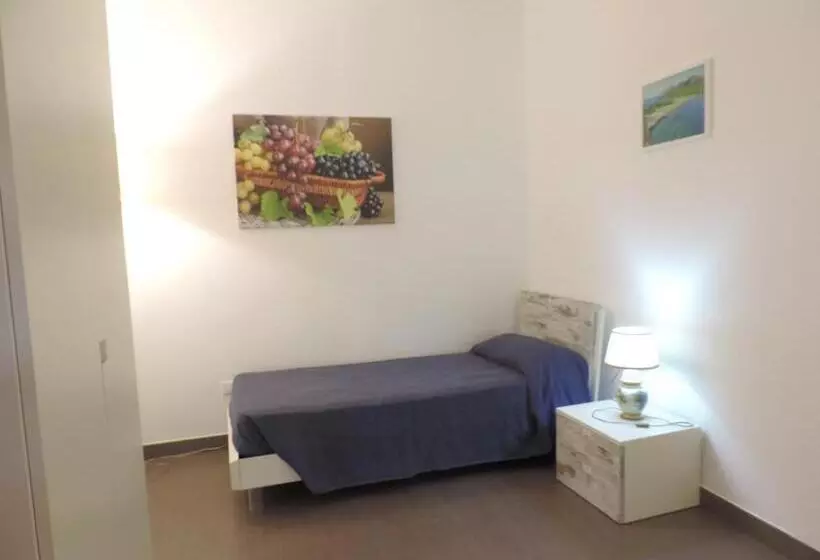 ペンション Maria Tindara La Locanda