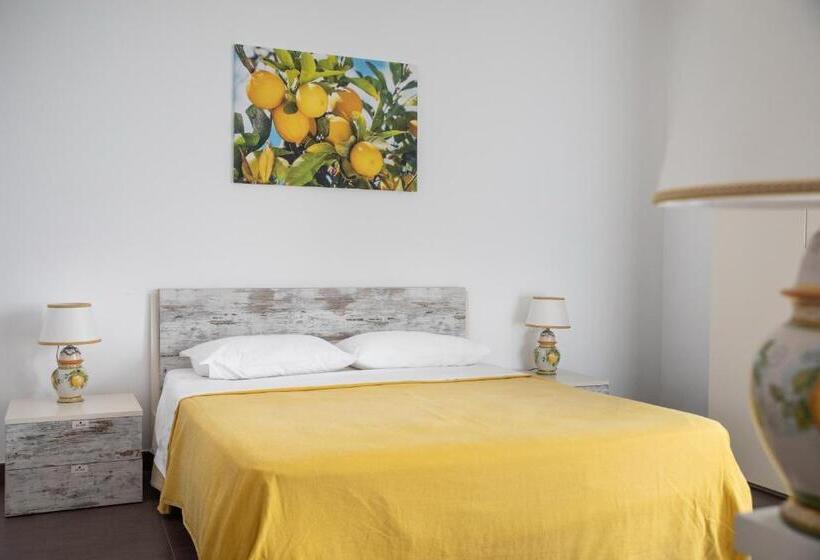 Pensjonat Maria Tindara La Locanda