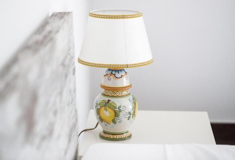 Pensjonat Maria Tindara La Locanda