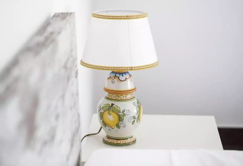 ペンション Maria Tindara La Locanda