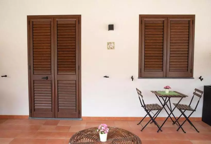 ペンション Maria Tindara La Locanda