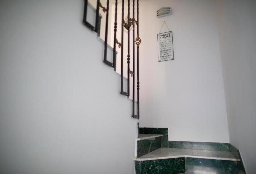 پانسیون Pansion Infinity