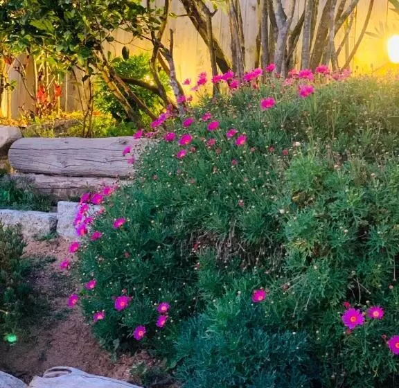 Majatalo Senteurs Du Maquis