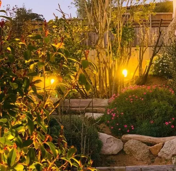 Majatalo Senteurs Du Maquis