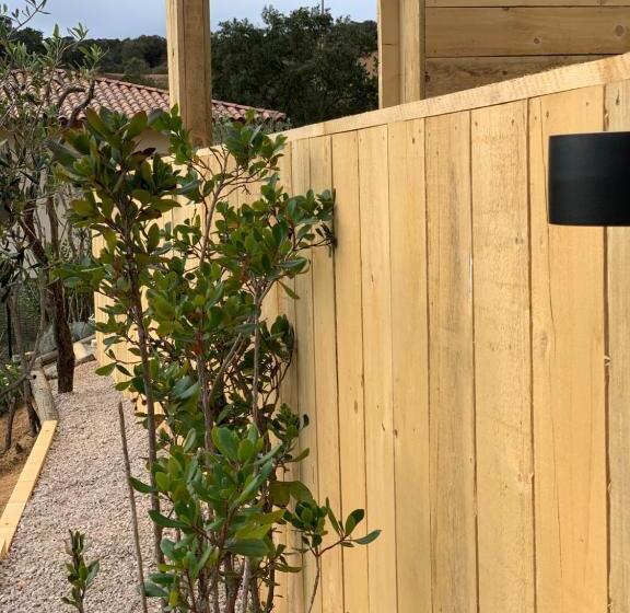 پانسیون Senteurs Du Maquis