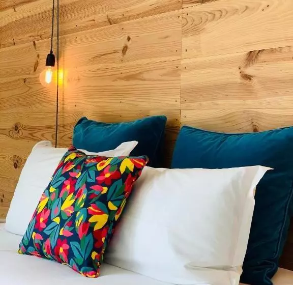 Majatalo Senteurs Du Maquis