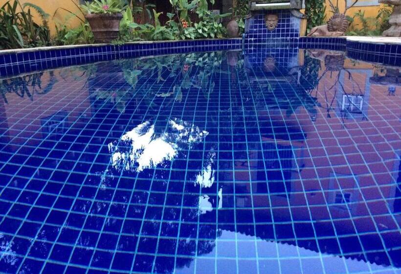 펜션 Villa Paradiso Pousada