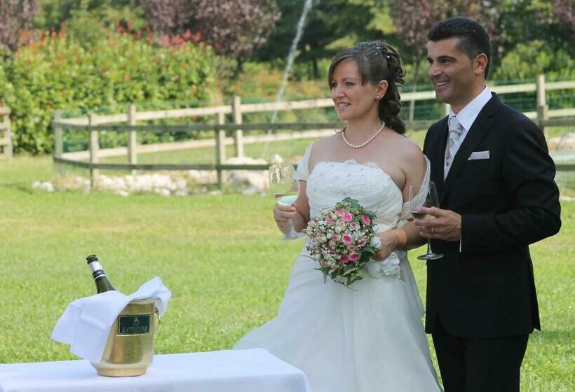 ホテル Lataria Dei Magredi