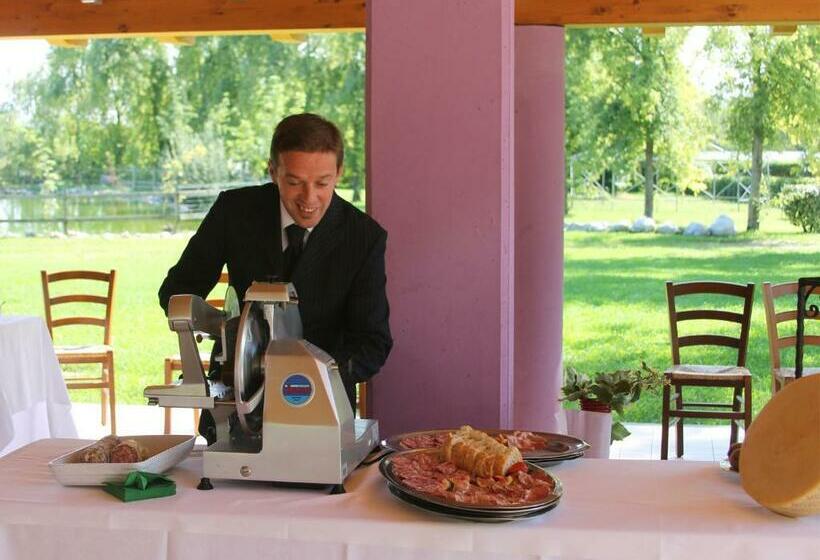 ホテル Lataria Dei Magredi