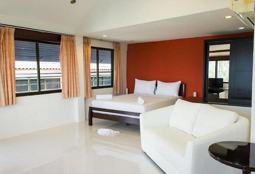 פנסיון Baan Natacha Beachfront Guesthouse