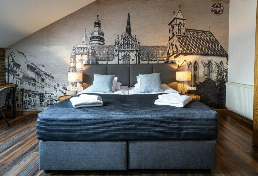 פנסיון Boutique Penzion Slovakia & Slovakia Residence