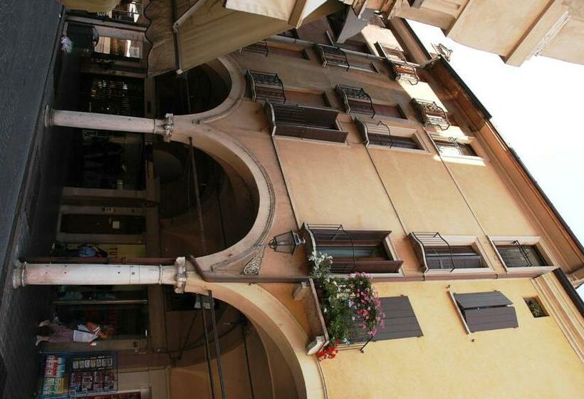 بنسيون Casa Margherita