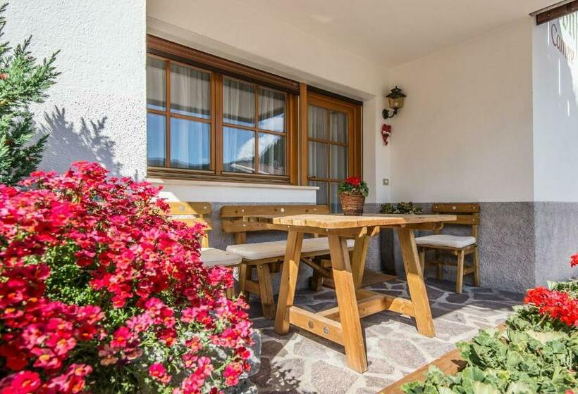 פנסיון Ciasa Confolia