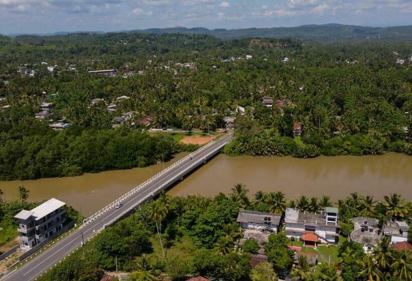 Pension Luvi Lucas River Side