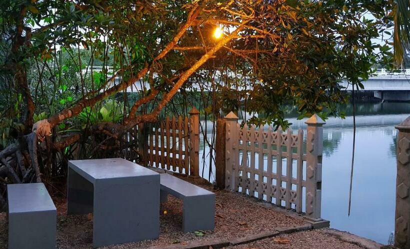 Pension Luvi Lucas River Side