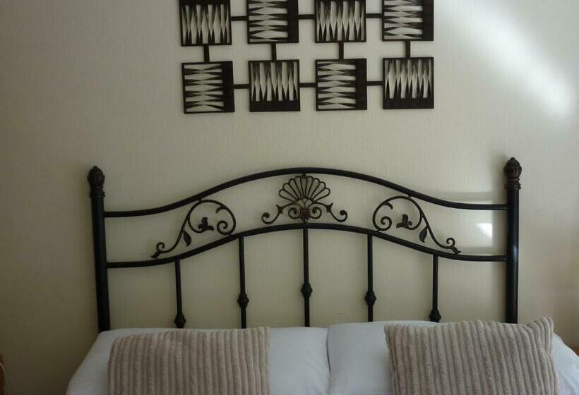 膳宿费 Maes Y Garth