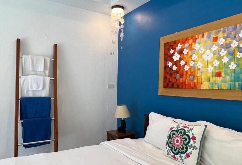 بنسيون The Snug Airportel   Phuket Airport