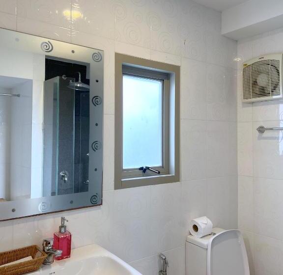 بنسيون The Snug Airportel   Phuket Airport