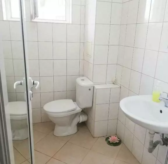 پانسیون Veda Guest House