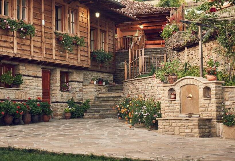 膳宿费 Yovina House Zheravna