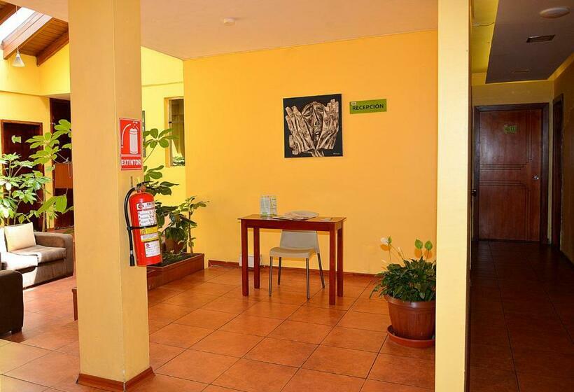 Herberge Hostal Terra 3 Base Aérea