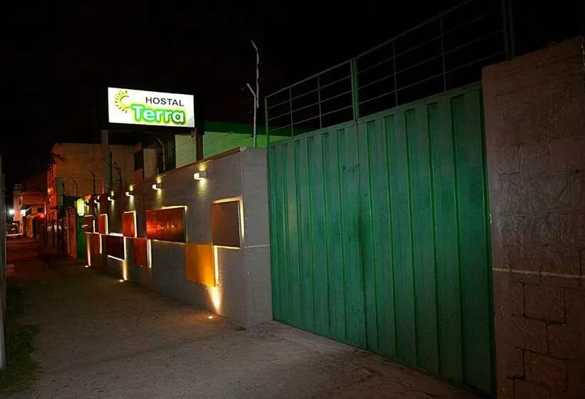 Retkeilymaja Hostal Terra 3   Base Aérea