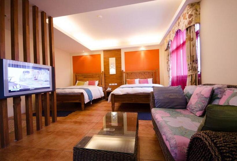 تختخواب و صبحانه Kenting Shen's Homestay