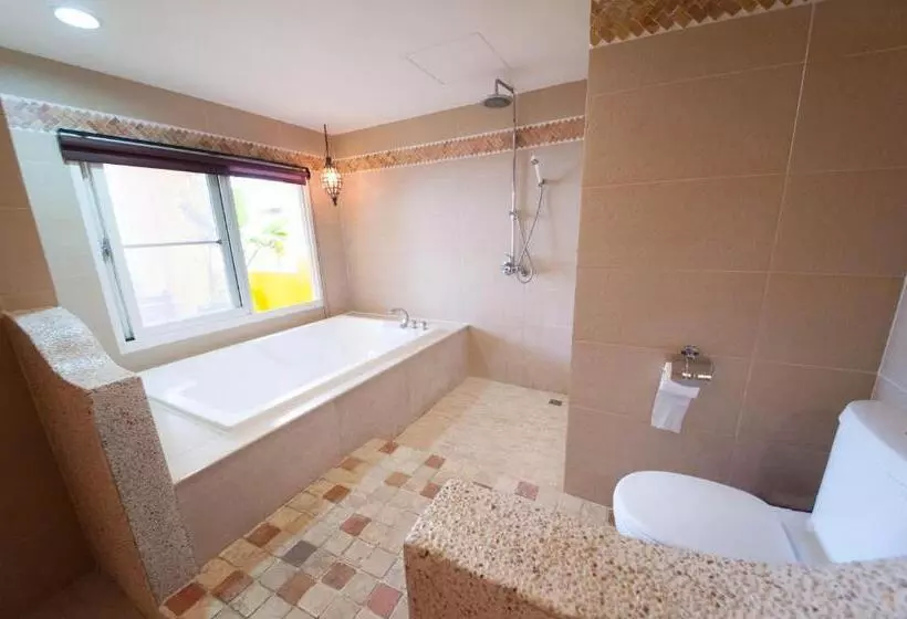 تختخواب و صبحانه Kenting Shen's Homestay