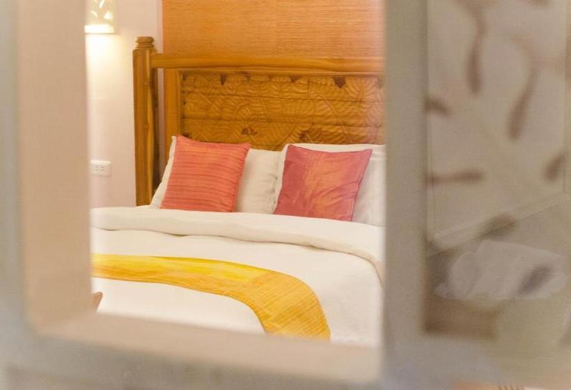 تختخواب و صبحانه Kenting Shen's Homestay